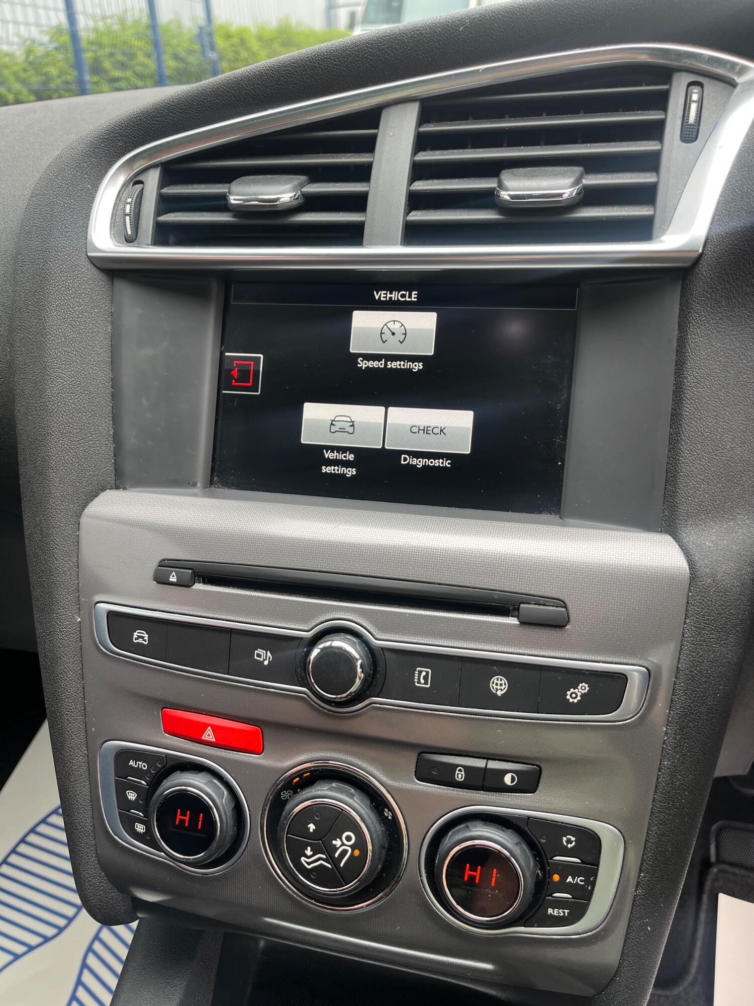 Used Citroen C4 2015 for sale - 76063872: Photo 12