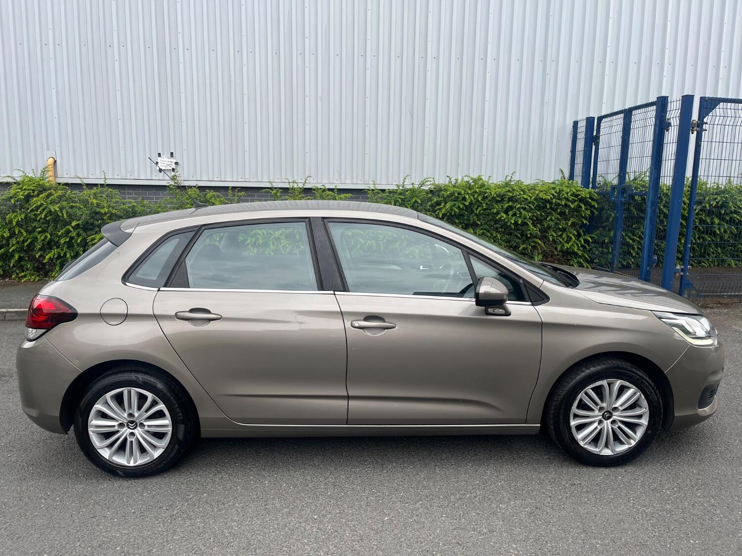 Used Citroen C4 2015 for sale - 76063872: Photo 7