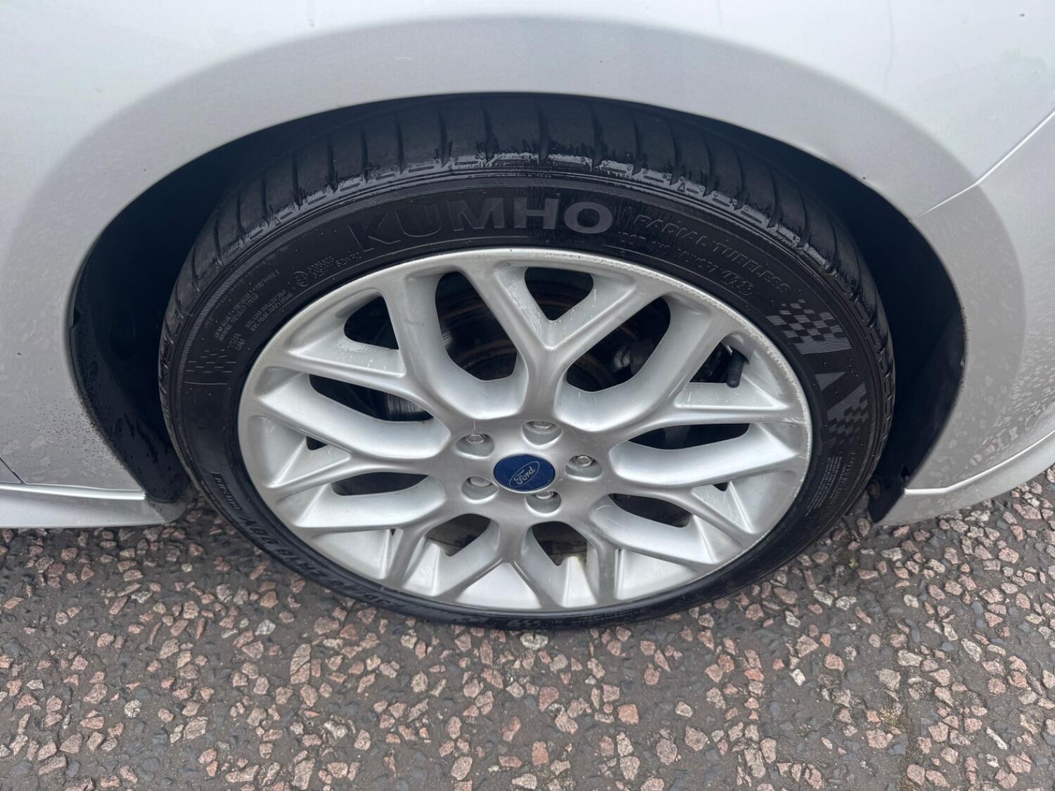 Used Ford Focus 2017 for sale - 77001543: Photo 12