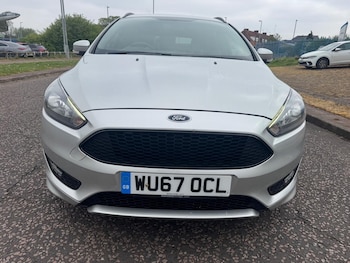 Used Ford Focus 2017 for sale - 77001543: Photo