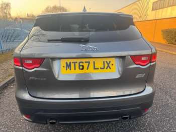 Used Jaguar F-Pace 2017 for sale - 74802413: Photo