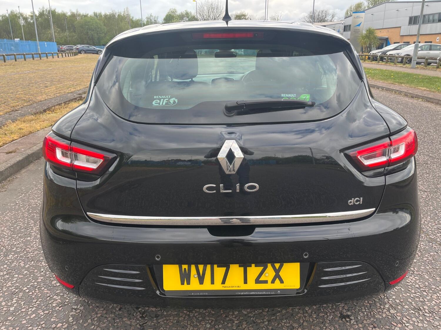 Used Renault Clio 2017 for sale - 76793479: Photo 3