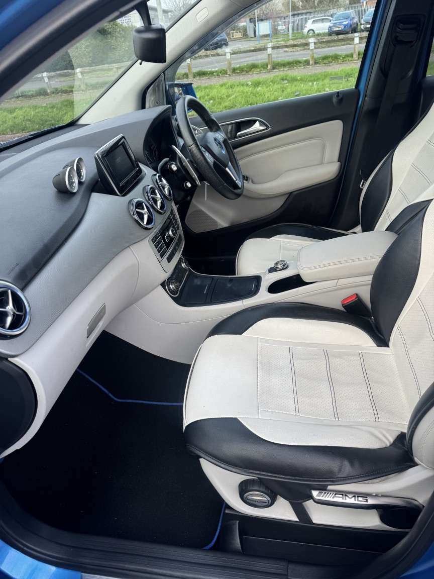 Used Mercedes-Benz B Class 2014 for sale - 76918430: Photo 14