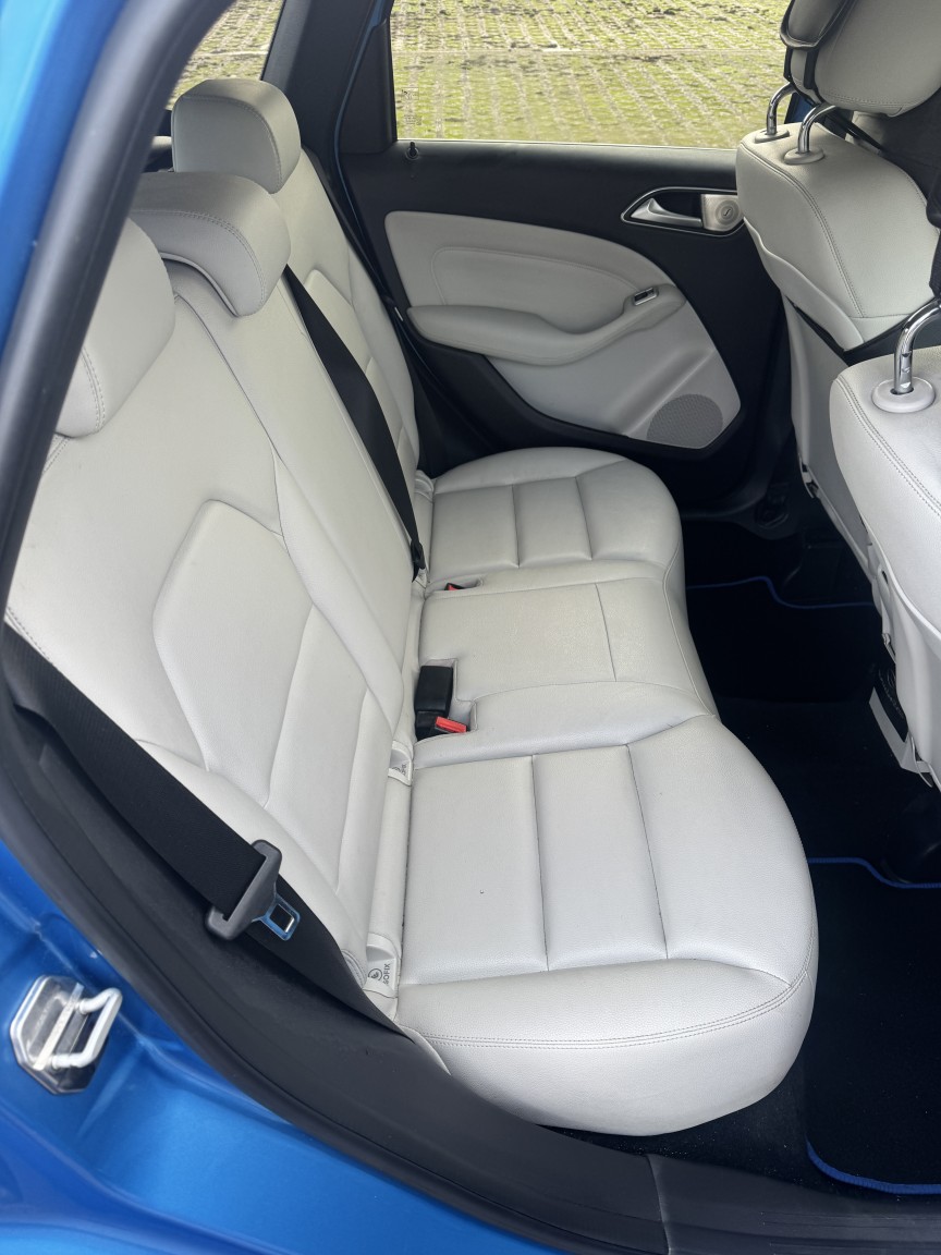 Used Mercedes-Benz B Class 2014 for sale - 76918430: Photo 16