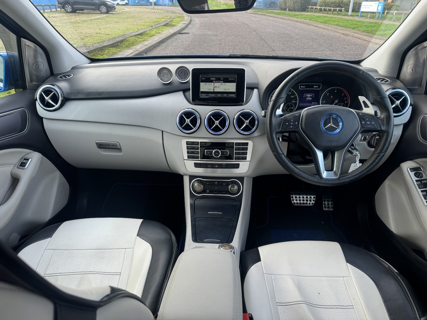 Used Mercedes-Benz B Class 2014 for sale - 76918430: Photo 17