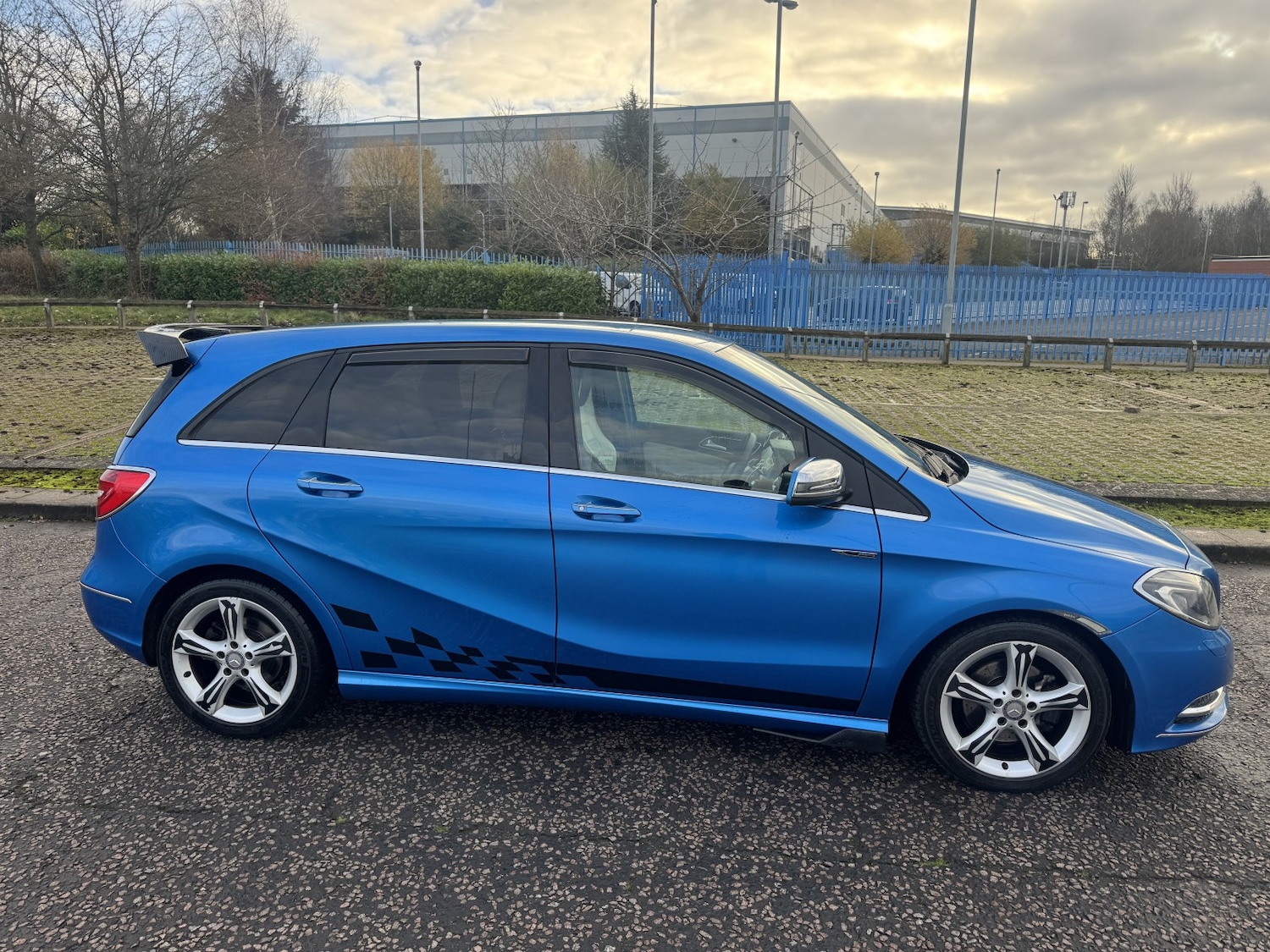 Used Mercedes-Benz B Class 2014 for sale - 76918430: Photo 7