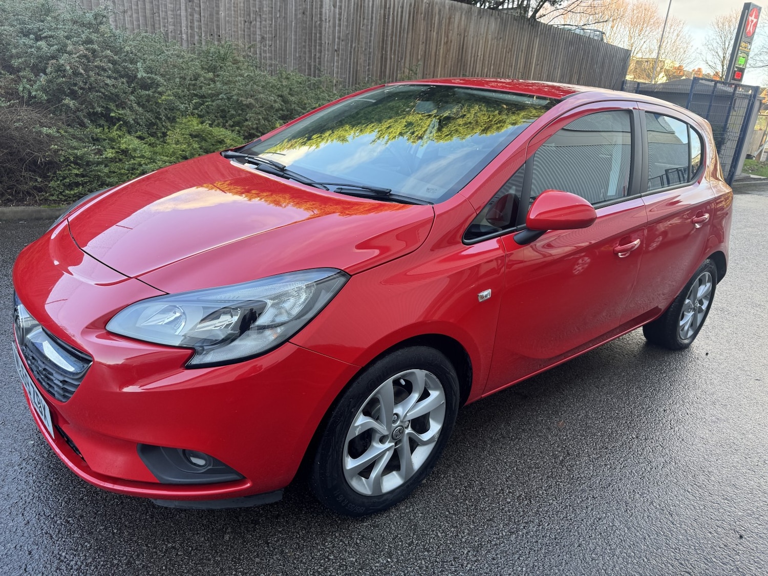 Used Vauxhall Corsa 2019 for sale - 76896975: Photo 2