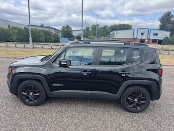 Used Jeep Renegade 2016 for sale - 79115450: Photo
