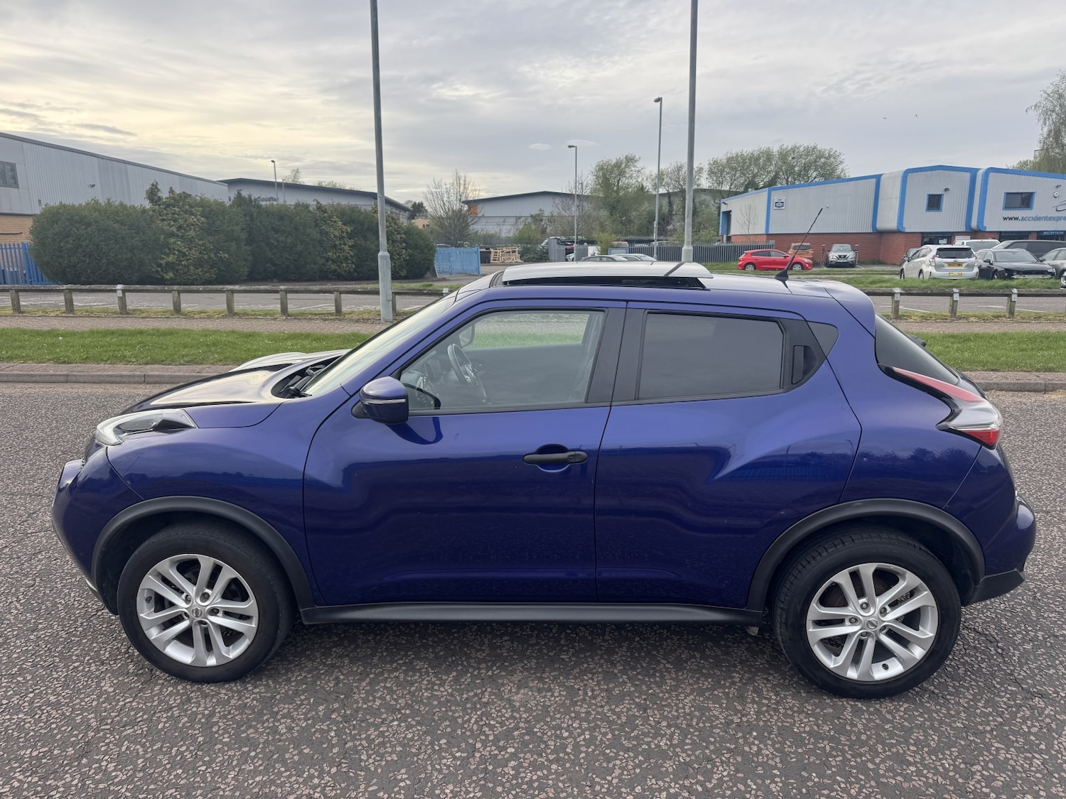 Used Nissan Juke 2016 for sale - 78209956: Photo 3