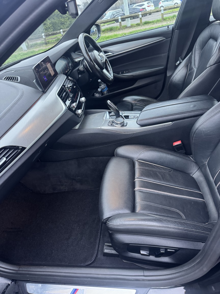 Used BMW 5 Series 2018 for sale - 77033078: Photo 12