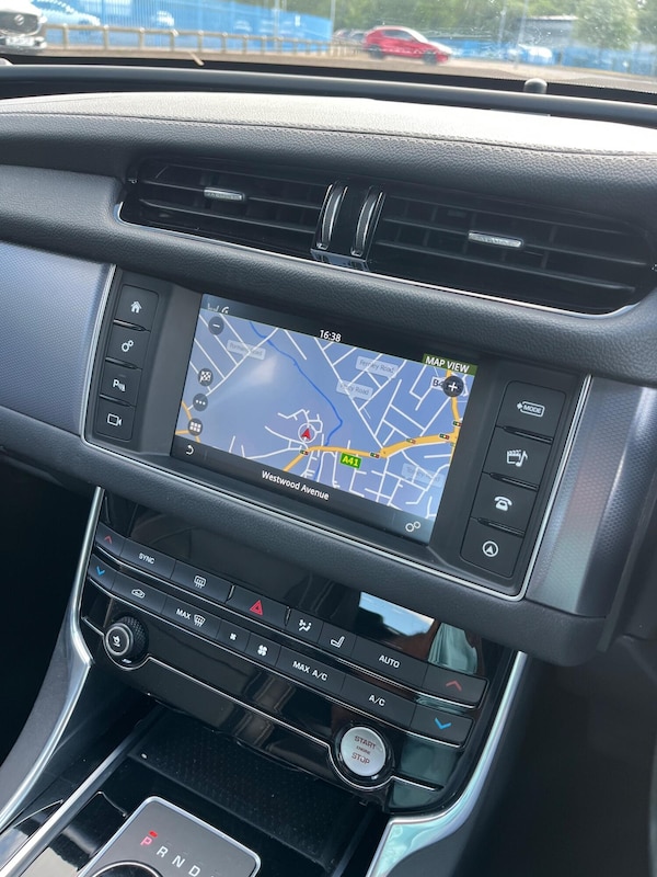 Used Jaguar XF 2018 for sale - 75355069: Photo 20