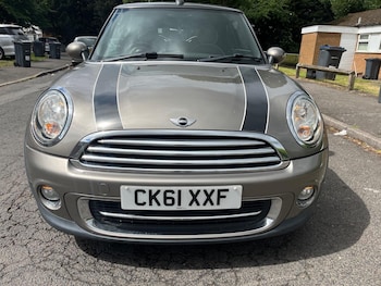 Used MINI Convertible 2011 for sale - 75677059: Photo