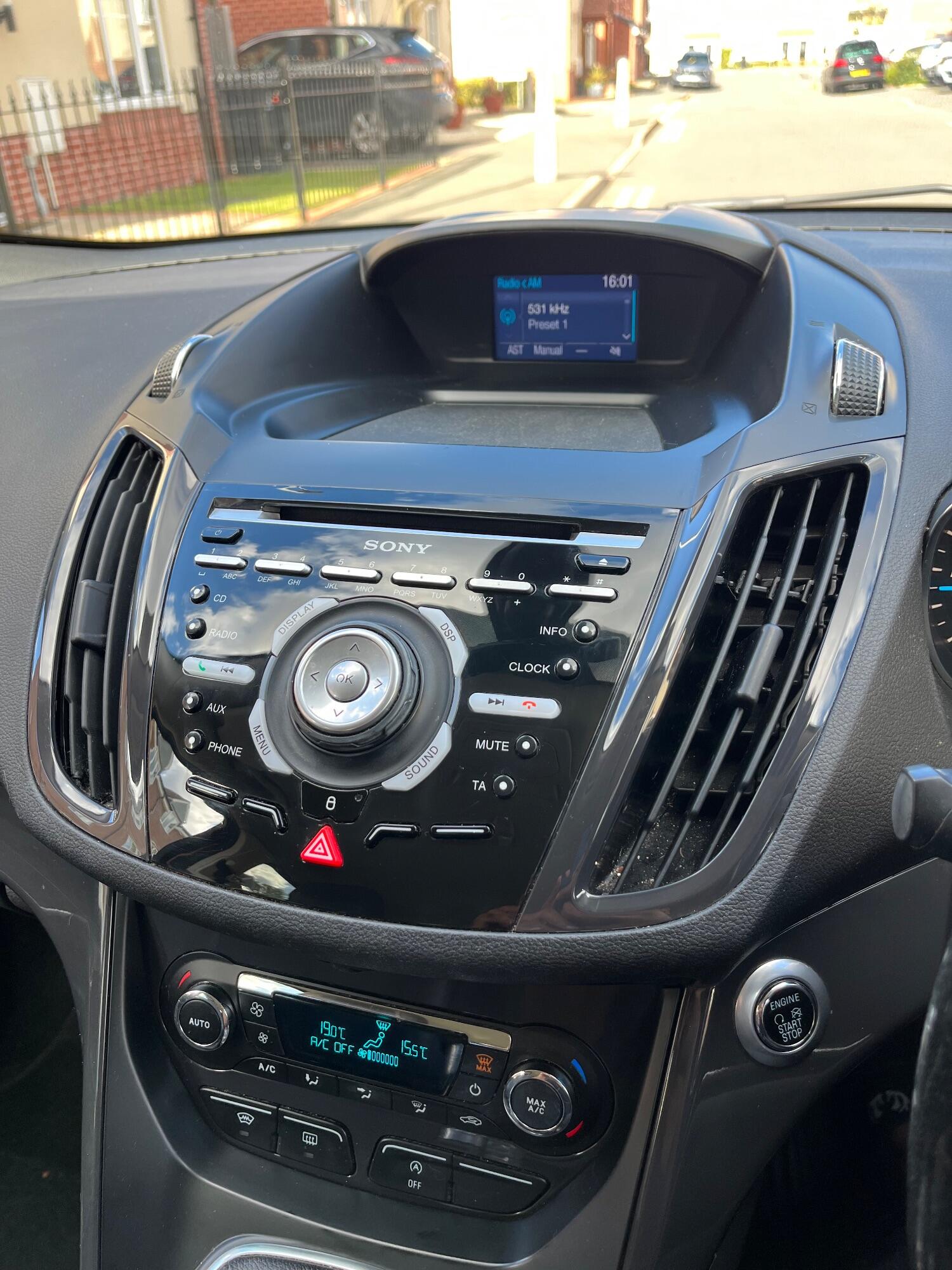 Used Ford Kuga 2015 for sale - 77464735: Photo 23