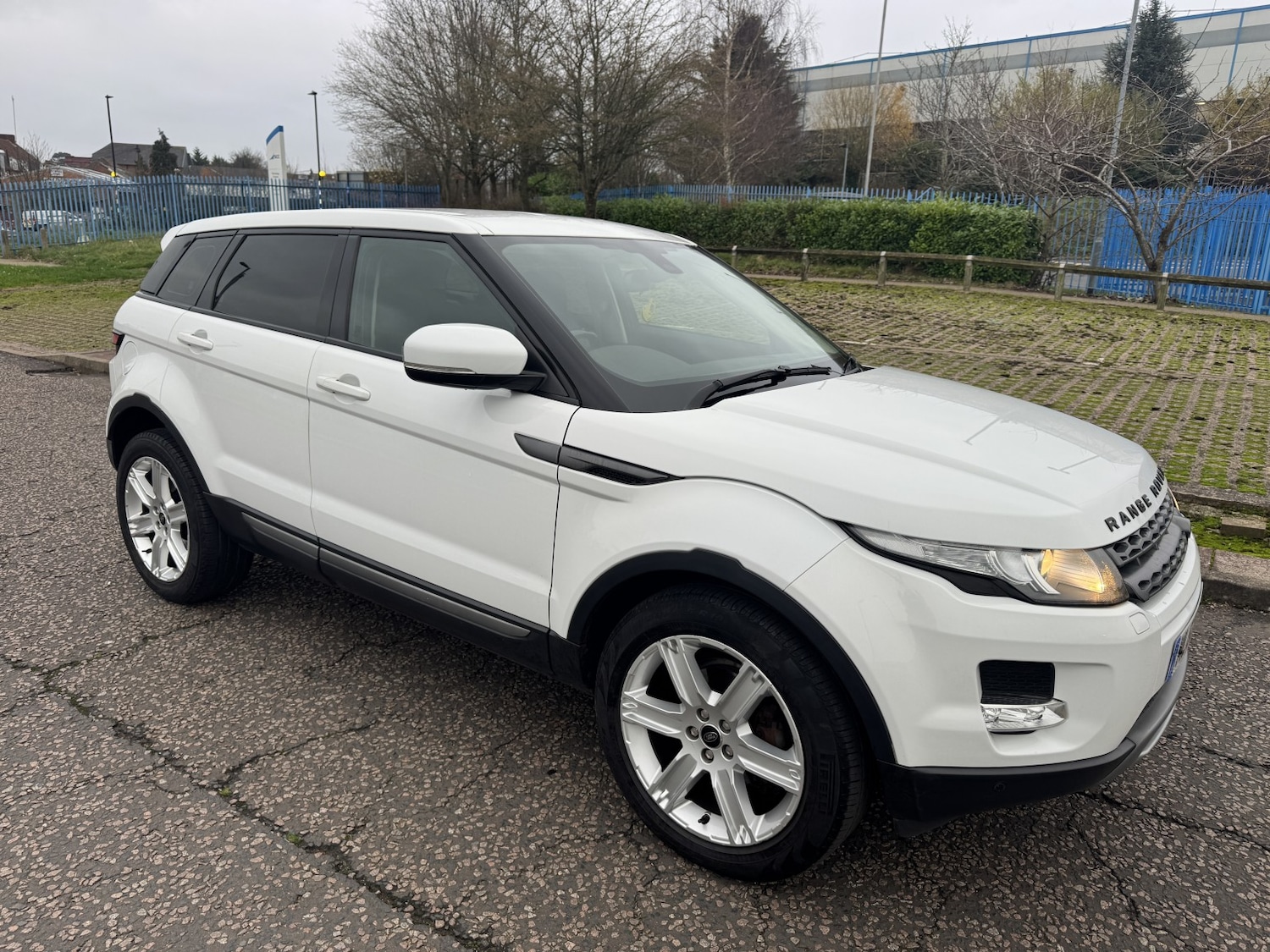 Used Land Rover Range Rover Evoque 2012 for sale - 77084269: Photo 8