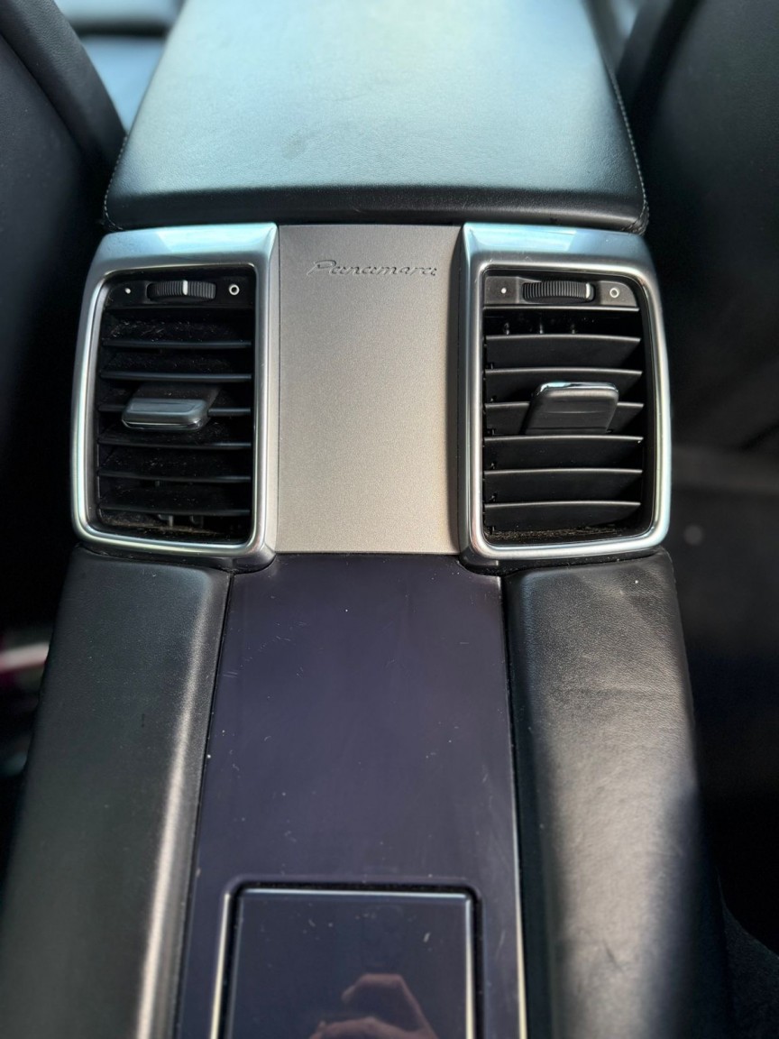 Used Porsche Panamera 2010 for sale - 77093943: Photo 17