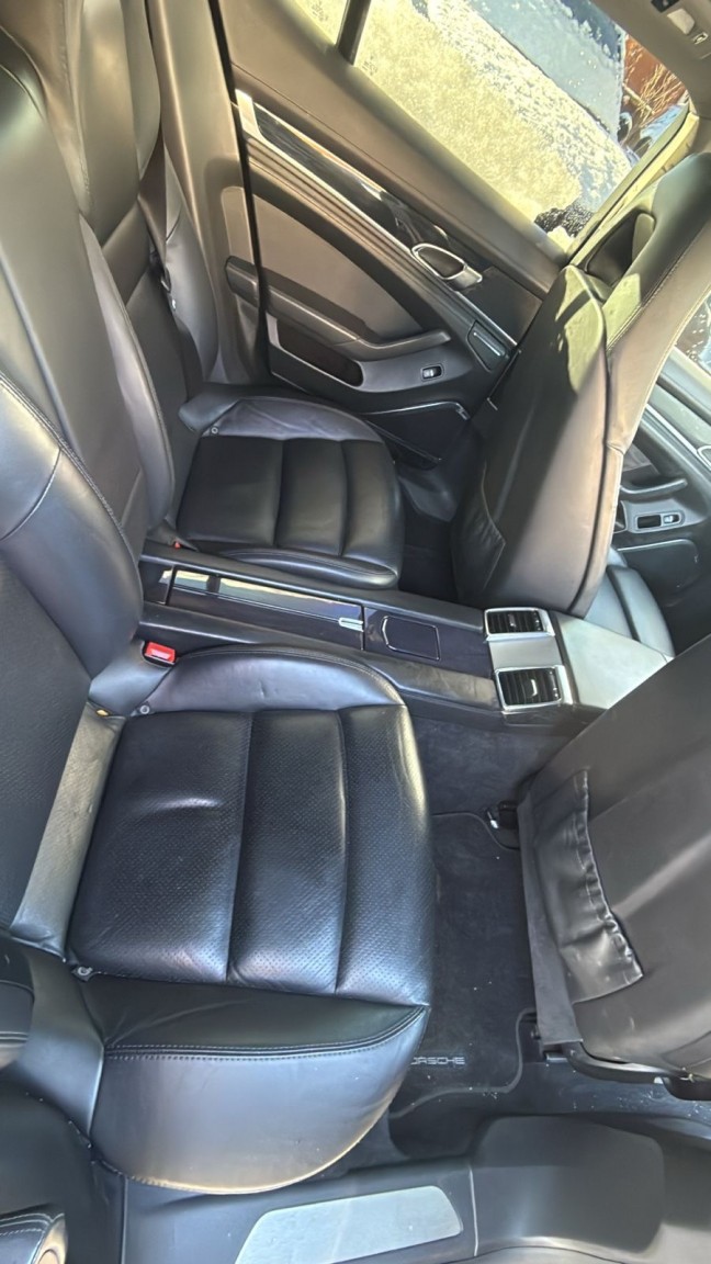 Used Porsche Panamera 2010 for sale - 77093943: Photo 26