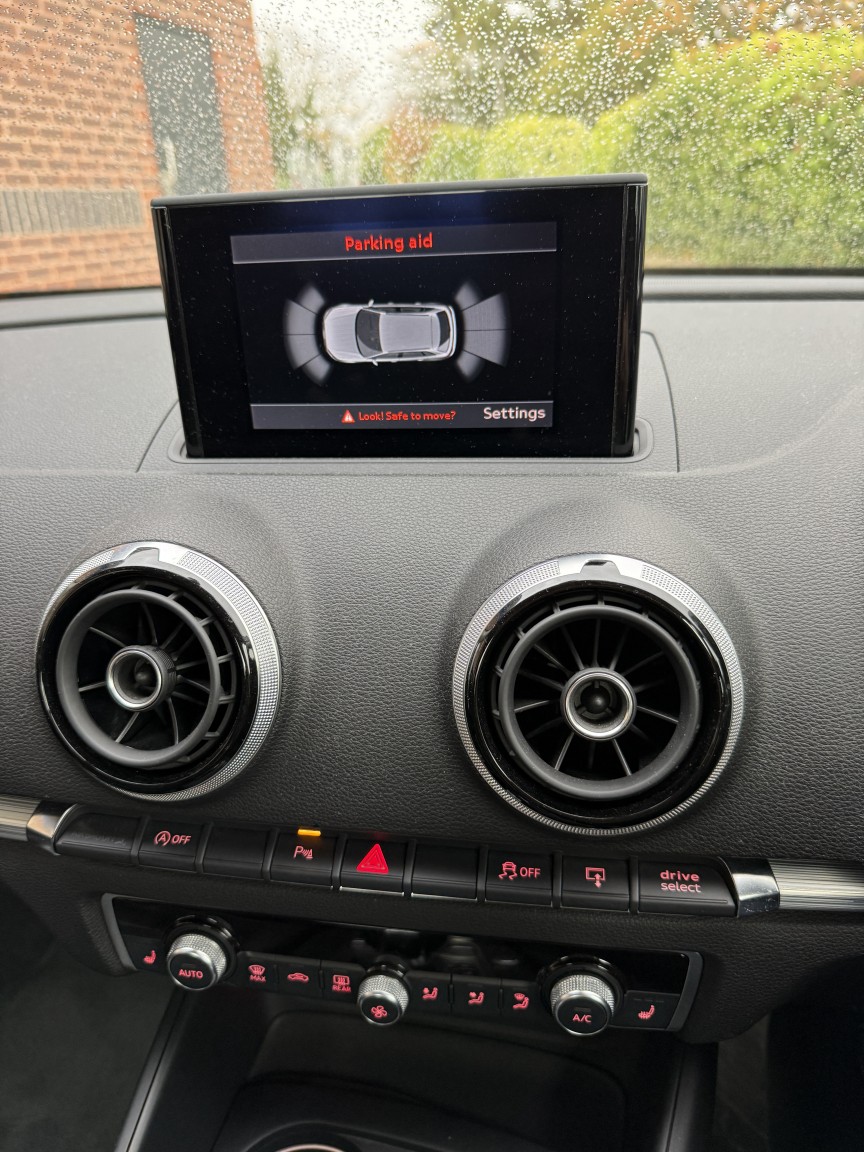 Used Audi A3 2014 for sale - 76436403: Photo 17