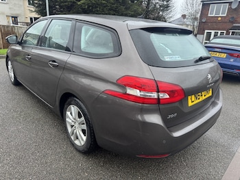Used Peugeot 308 2015 for sale - 76884819: Photo