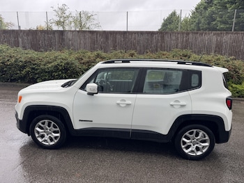 Used Jeep Renegade 2016 for sale - 76769460: Photo