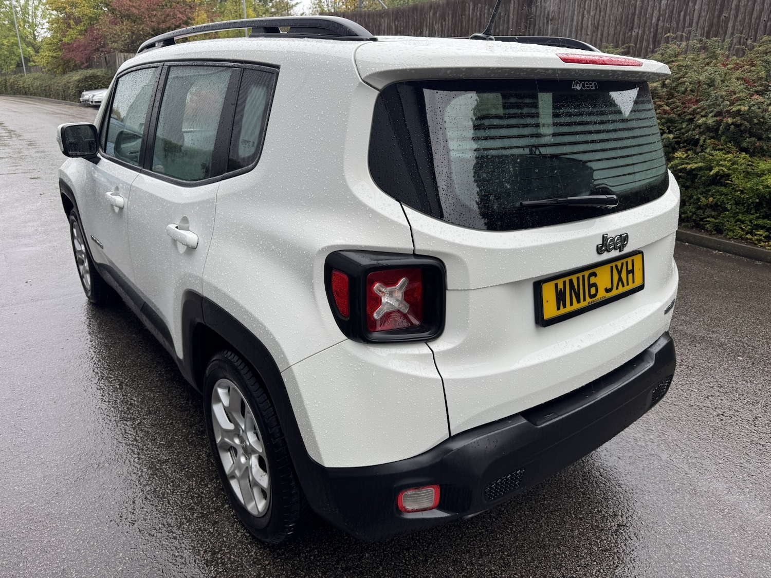 Used Jeep Renegade 2016 for sale - 76769460: Photo 4