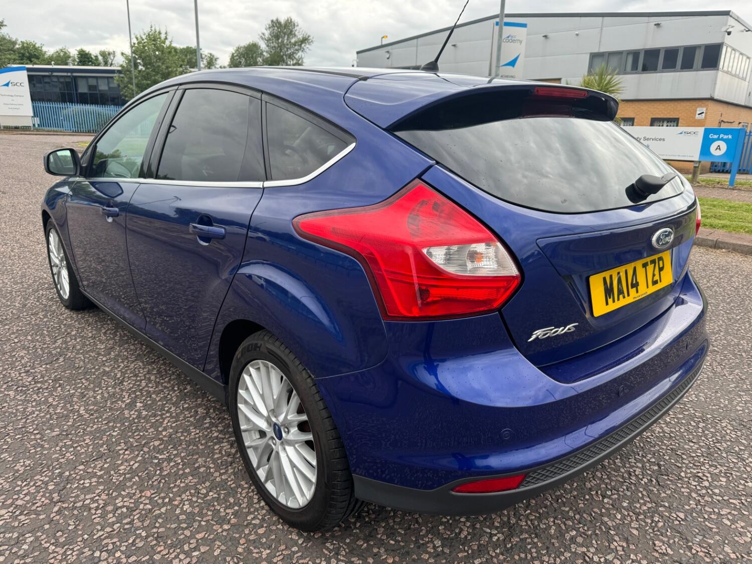 Used Ford Focus 2014 for sale - 77101393: Photo 3