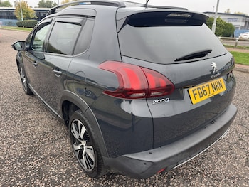 Used Peugeot 2008 2018 for sale - 77431356: Photo