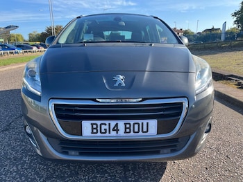 Used Peugeot 5008 2014 for sale - 78285556: Photo
