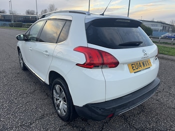 Used Peugeot 2008 2014 for sale - 76785005: Photo