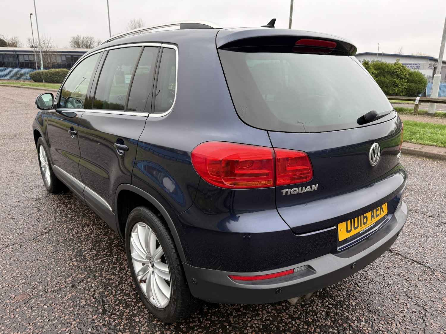 Used Volkswagen Tiguan 2016 for sale - 76718998: Photo 4