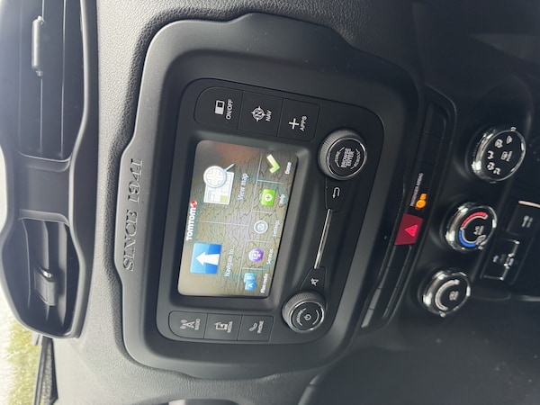 Used Jeep Renegade 2016 for sale - 76164447: Photo 15