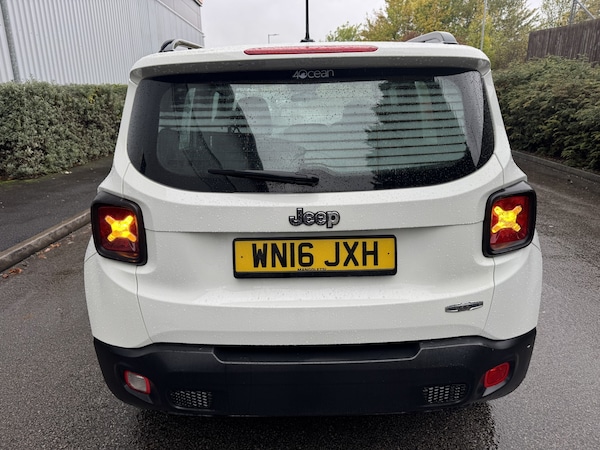 Used Jeep Renegade 2016 for sale - 76164447: Photo 5