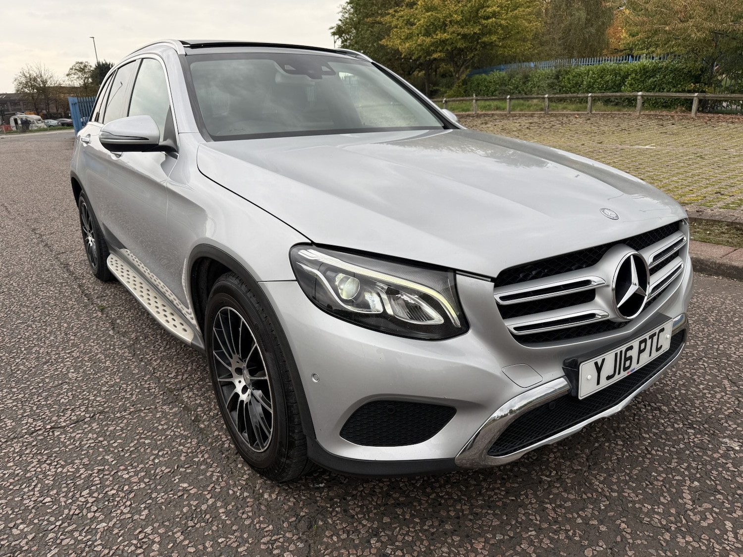 Used Mercedes-Benz GLC 2016 for sale - 76313947: Photo 10
