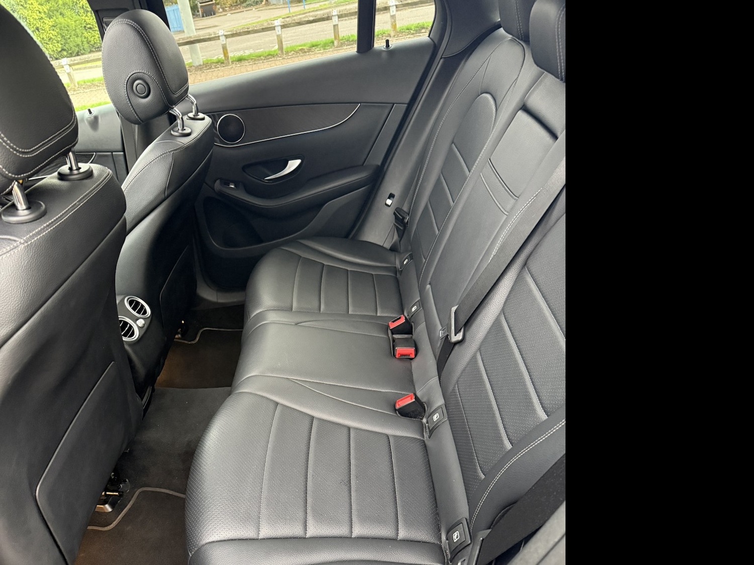 Used Mercedes-Benz GLC 2016 for sale - 76313947: Photo 17