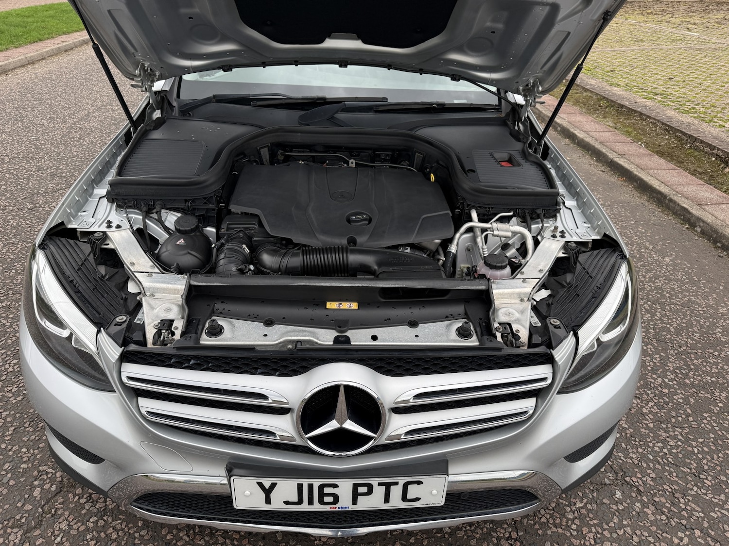 Used Mercedes-Benz GLC 2016 for sale - 76313947: Photo 25