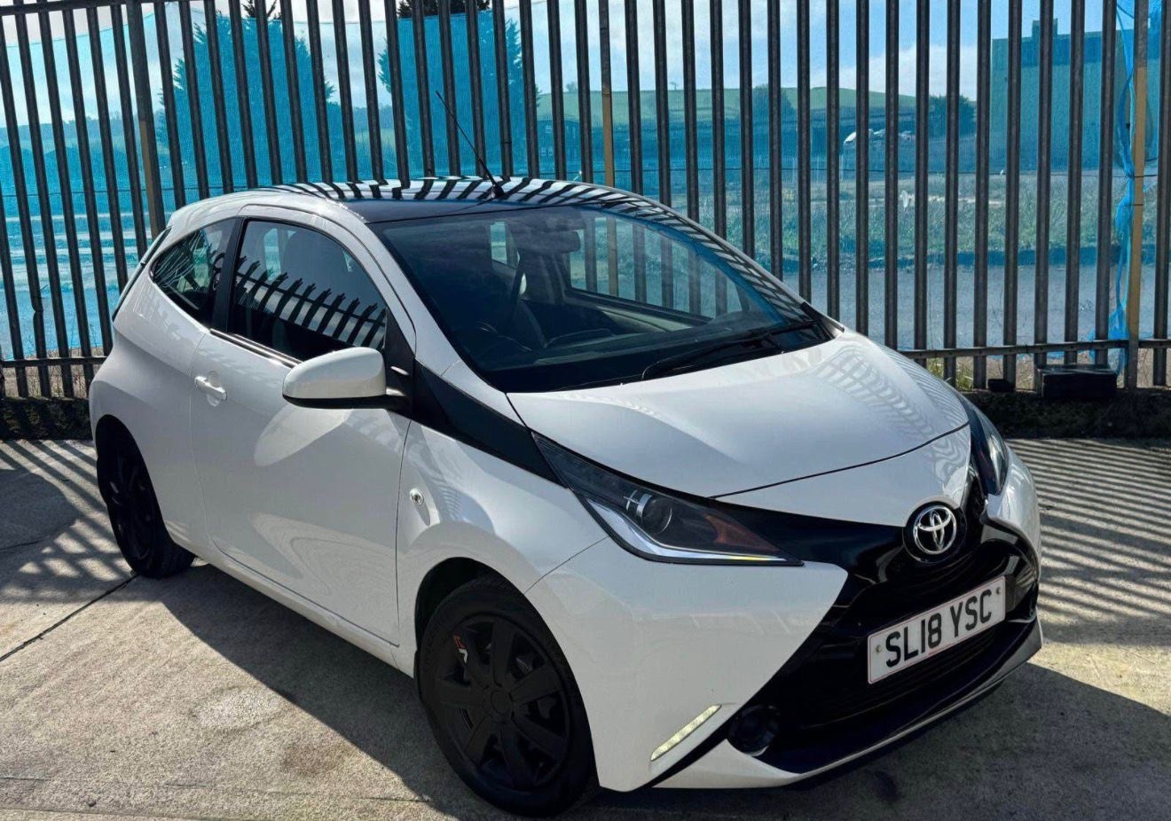 Used Toyota AYGO 2018 for sale - 78198844: Photo 2