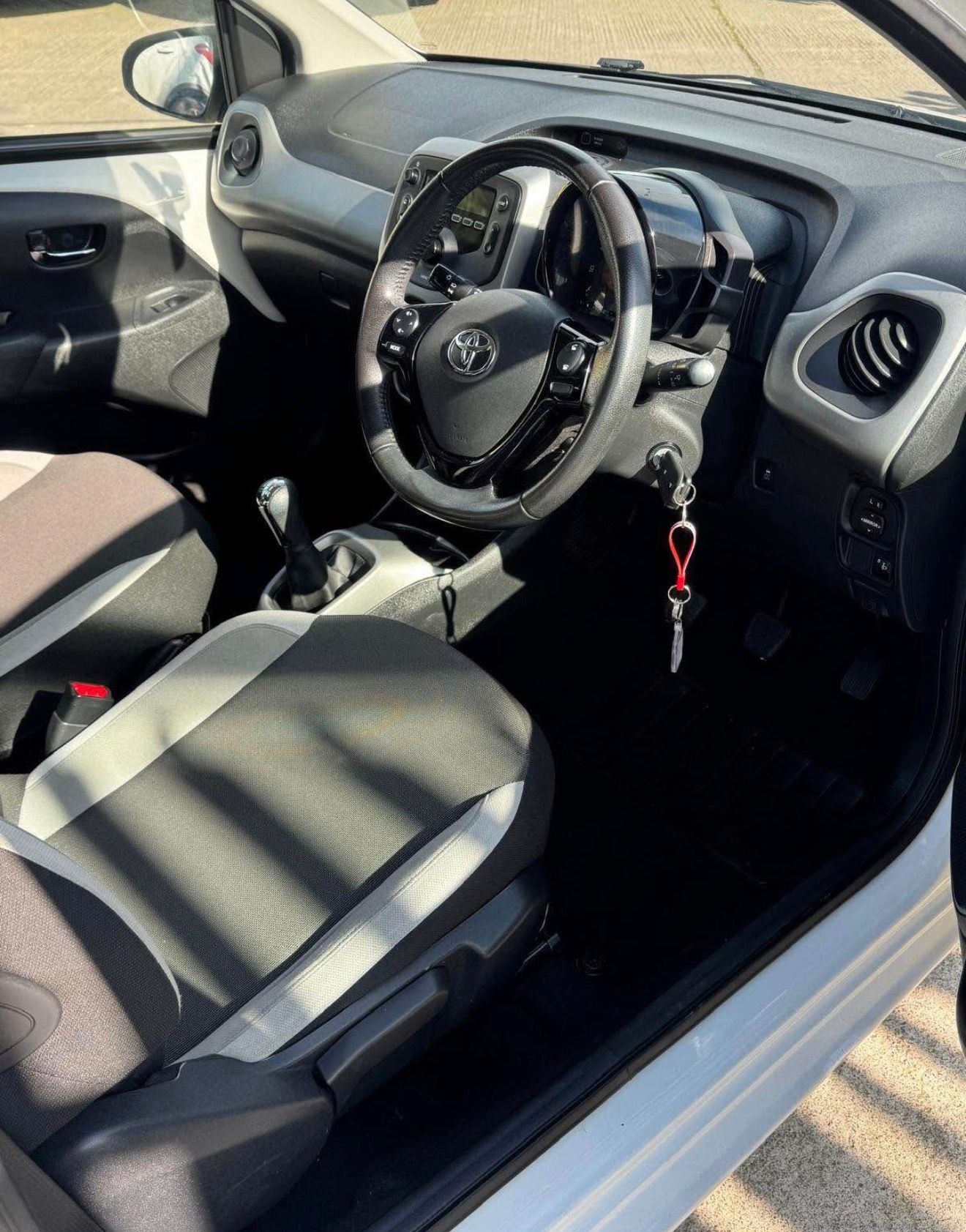 Used Toyota AYGO 2018 for sale - 78198844: Photo 3