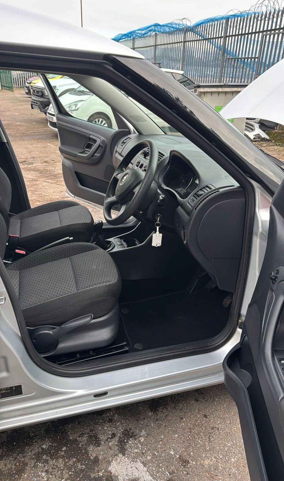 Used Skoda Roomster 2013 for sale - 78202257: Photo 6