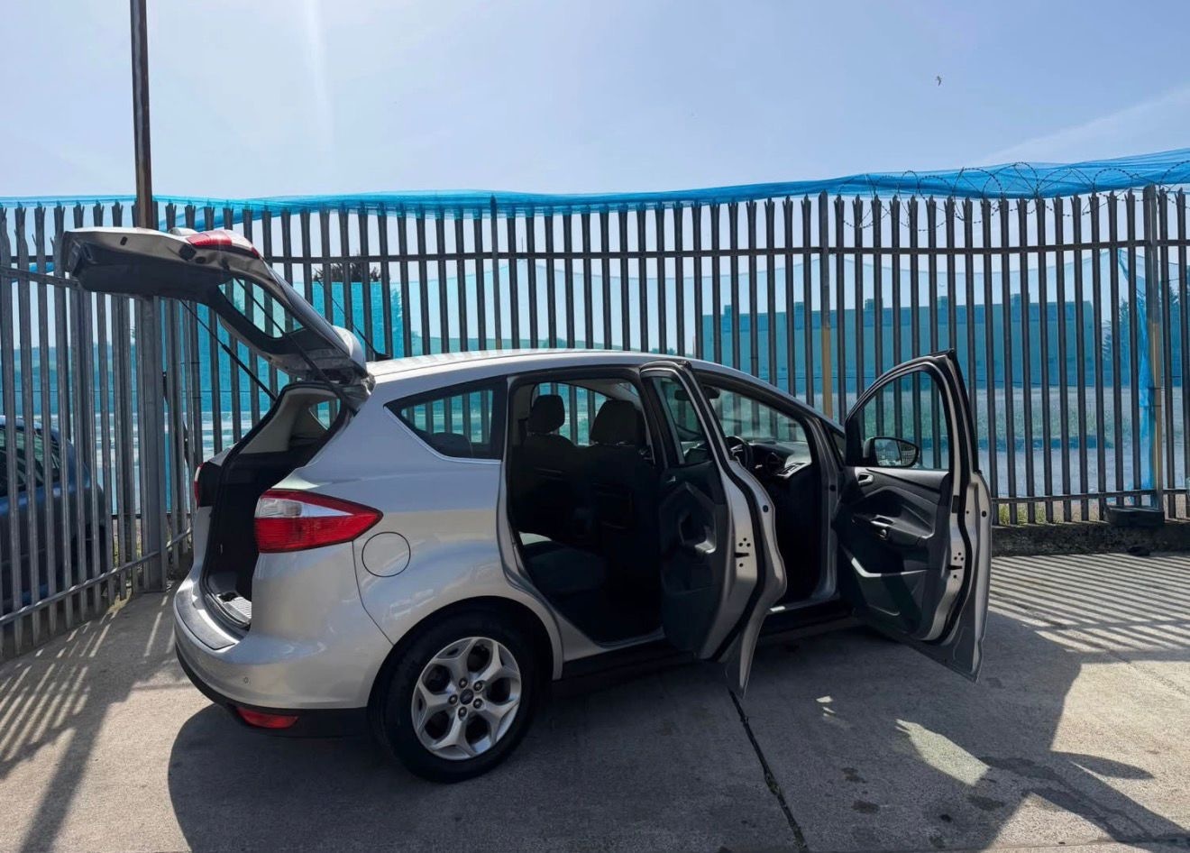 Used Ford C-Max 2015 for sale - 78201625: Photo 5