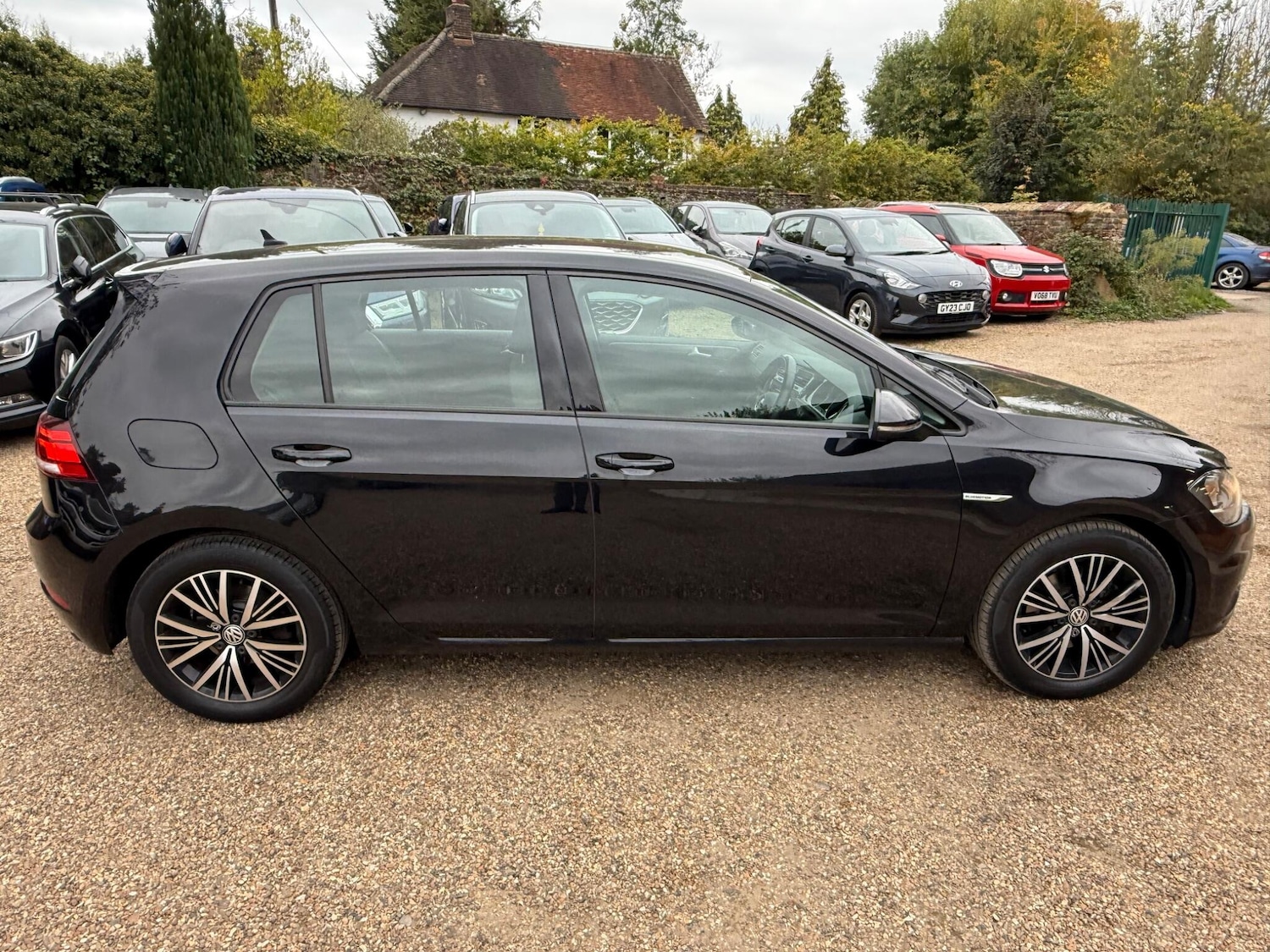 Used Volkswagen Golf 2018 for sale - 76214206: Photo 4