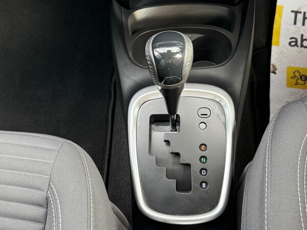 Used Toyota Yaris 2019 for sale - 76041946: Photo 8