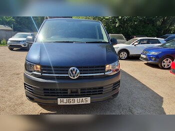 Used Volkswagen Transporter Shuttle 2019 for sale - 79359235: Photo