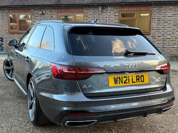Used Audi A4 Avant 2021 for sale - 76572220: Photo