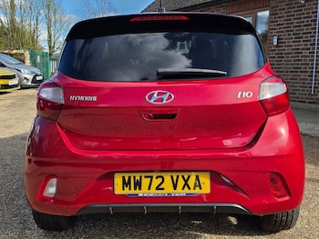Used Hyundai i10 2023 for sale - 79359210: Photo