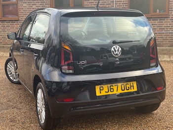 Used Volkswagen up! 2017 for sale - 76887318: Photo