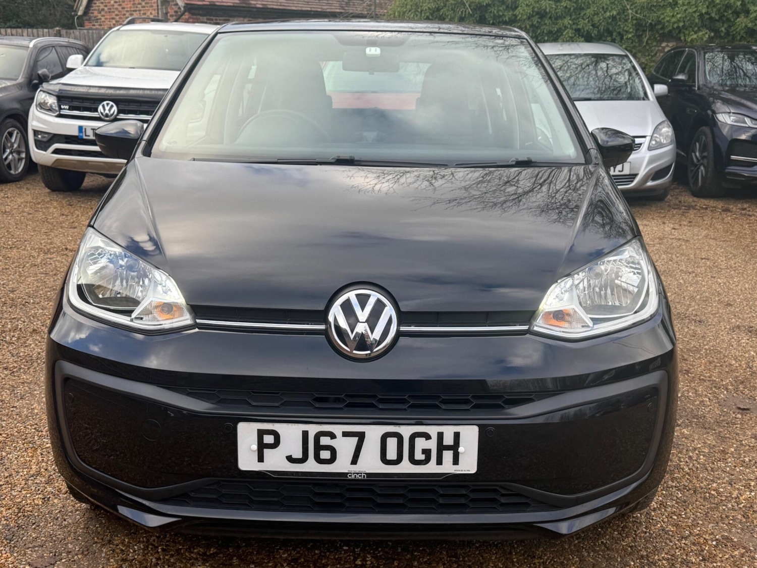 Used Volkswagen up! 2017 for sale - 76887318: Photo 4
