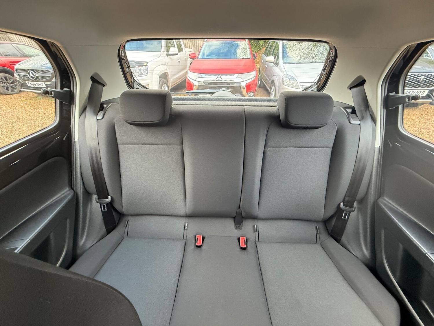 Used Volkswagen up! 2017 for sale - 76887318: Photo 9