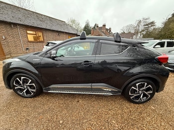 Used Toyota C-HR 2019 for sale - 76645819: Photo