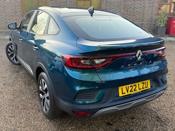 Used Renault Arkana 2022 for sale - 76801051: Photo