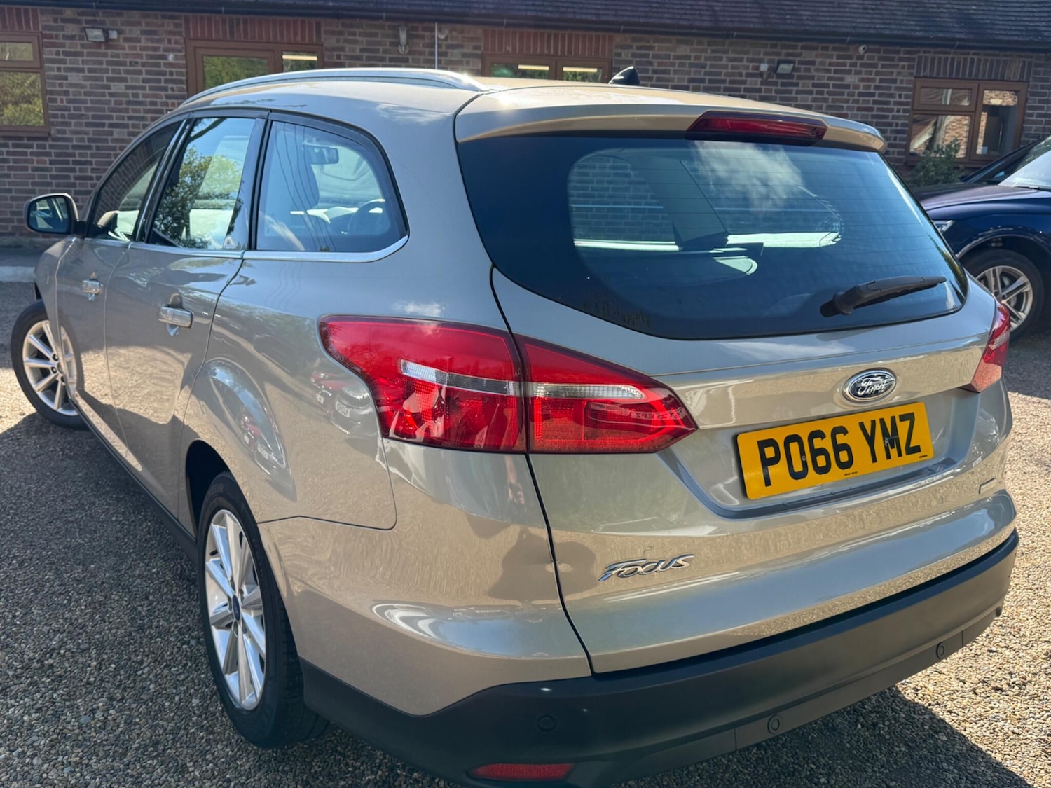 Used Ford Focus 2016 for sale - 76175562: Photo 3