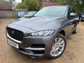 Used Jaguar F-Pace 2018 for sale - 79655468: Photo